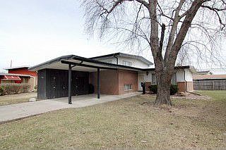 1st image of 299 Bradley Dr