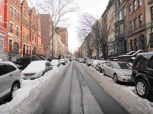 Rented by Balass Ralph, LREB | media 26