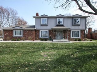 6543 Saint James Dr, Indianapolis, IN 46217