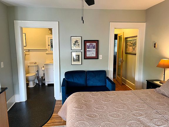 3rd image of 41 Starnes Ave APT 3