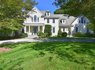 8 Leafwood Ter, Irvington, NY 10533