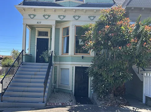 827 Georgia St Photo 1