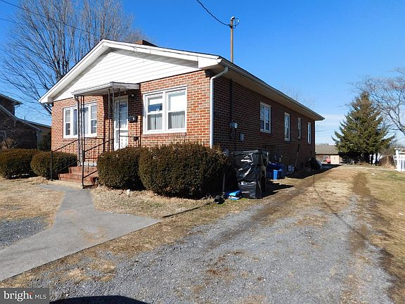 5th image of 1032 Woodland Ave
