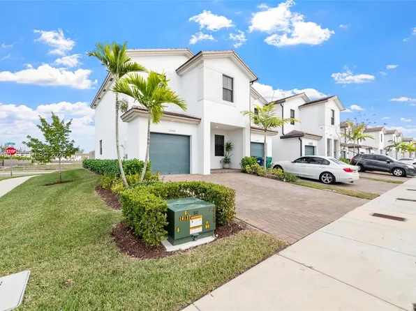 23005 SW 128th Pl, Miami, FL 33170