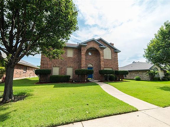 2nd image of 5404 Lee Hutson Ln