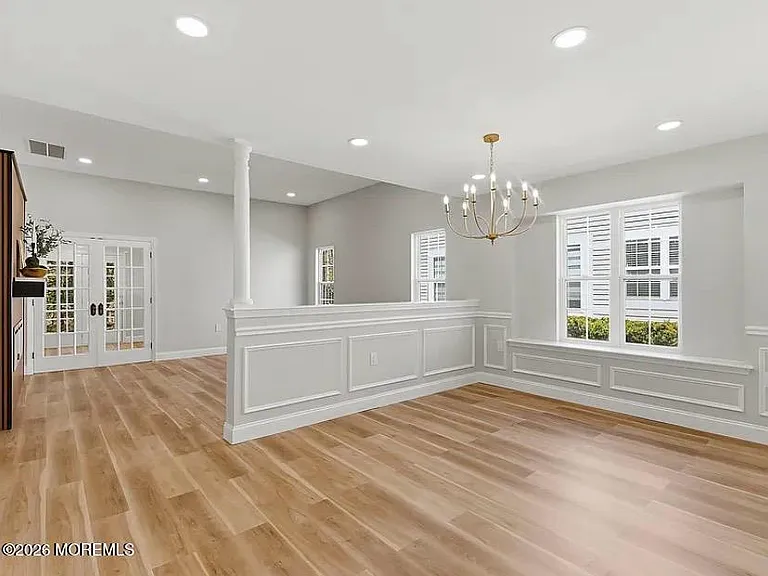 11 Archer Sq — Photo 9