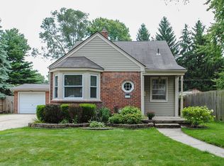 9970 Cardwell St, Livonia, MI 48150