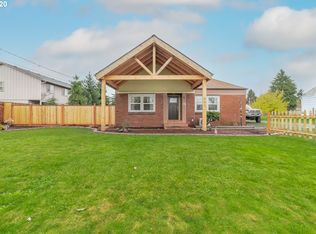 241 S 32nd St, Springfield, OR 97478