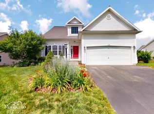 28 Glenview Dr, Scotia, NY 12302