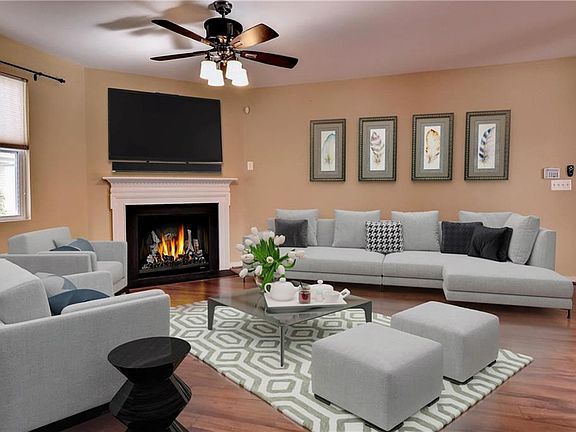 4th image of 115 Cotswold Ct