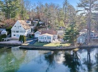 12 Willow Rd, Pembroke, MA 02359