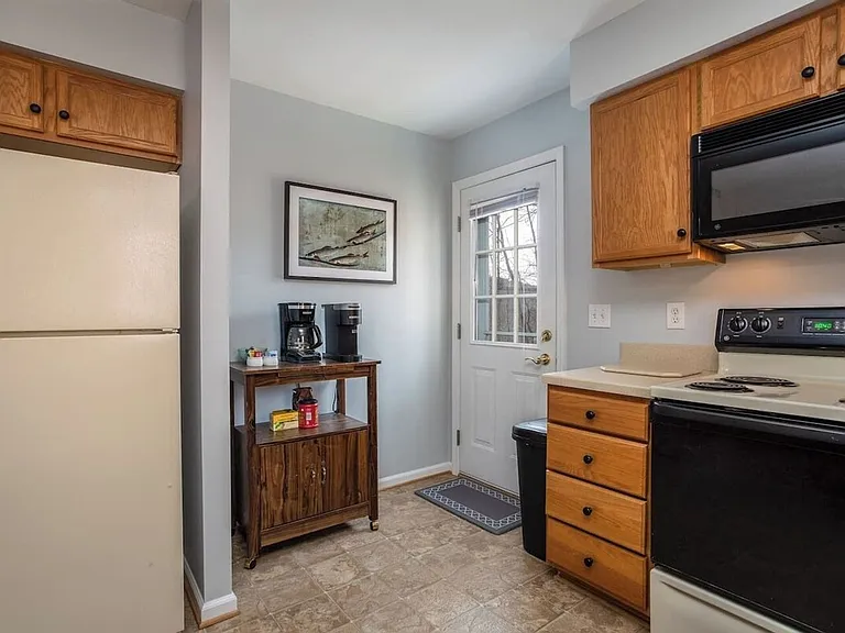 187 Grouse Dr — Photo 13
