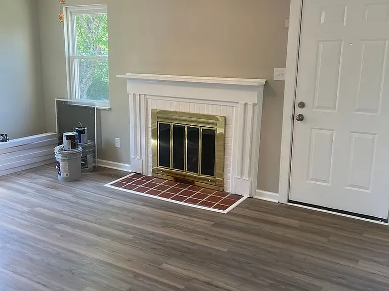 410 W Young High Pike — Photo 6