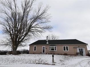 413 S Lafayette St, Mayview, MO 64071