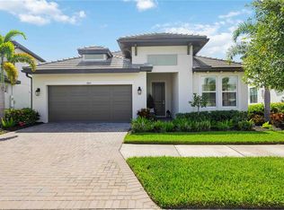 4845 Antrim Dr, Sarasota, FL 34240