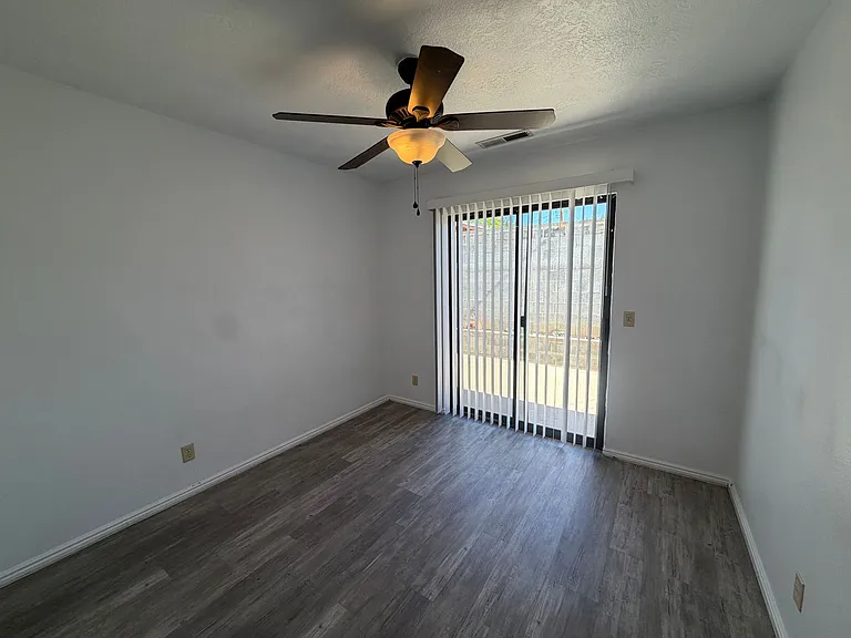 375 S Main St #4 — Photo 13