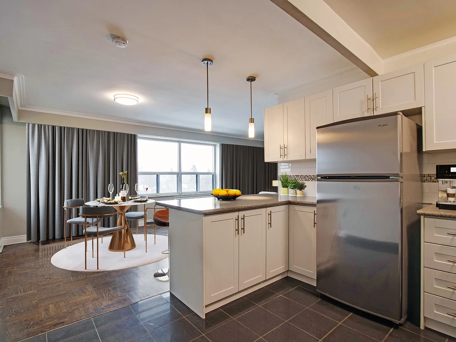 640 Roselawn Ave. — Photo 1