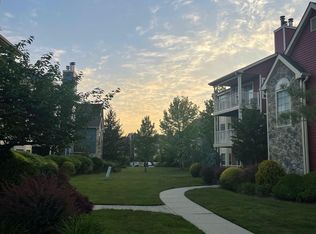 281 Cozzens Ct, East Brunswick, NJ 08816