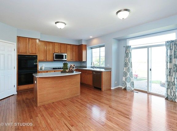 5th image of 1470 Tudor Dr