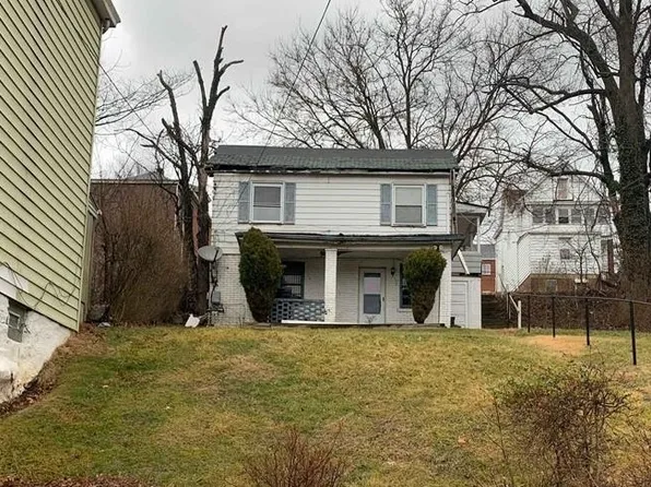 130 Fairview Ave, East Pittsburgh, PA 15112