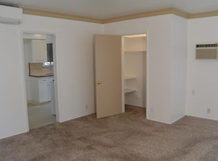 419 N Hill Ave #4, Pasadena, CA 91106