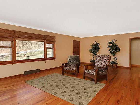 3rd image of 1315 N 59th St