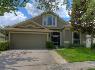 15541 Martinmeadow Dr, Lithia, FL 33547