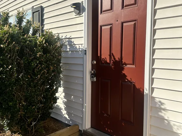 1943 Kecoughtan Rd, Hampton, VA