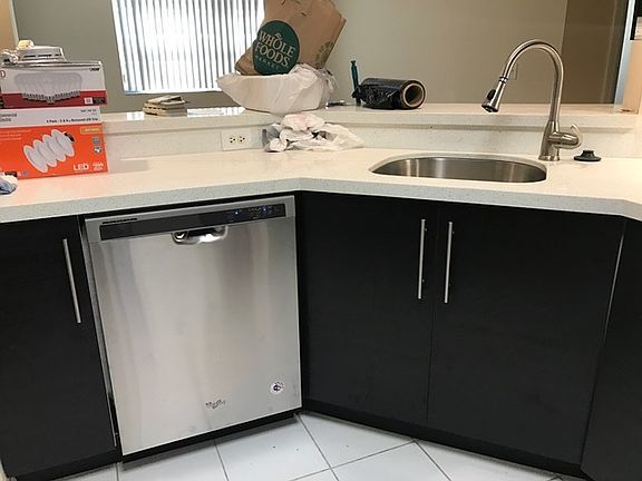 4th image of 3225 NE 184th St APT 10203