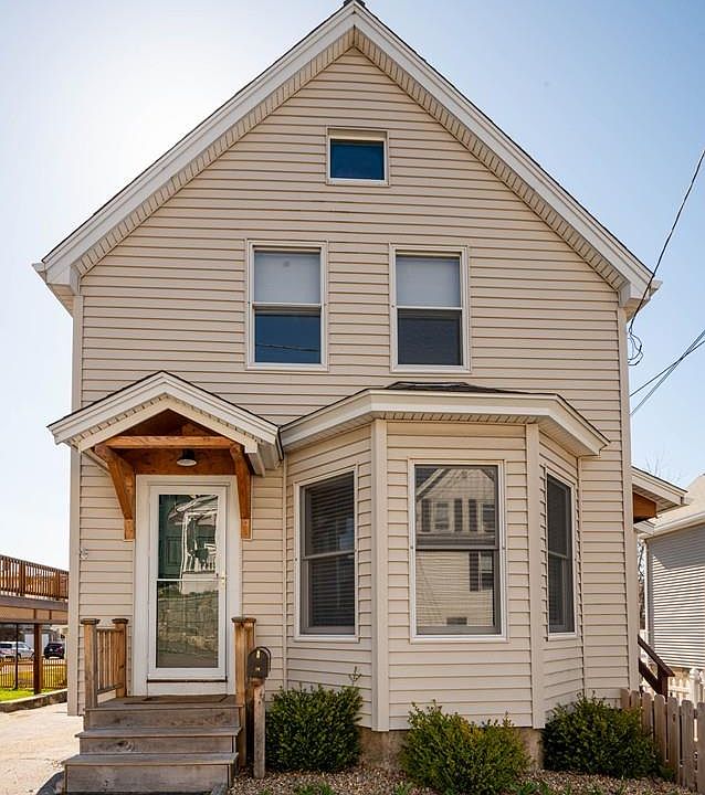 1st image of 16 Hampden St