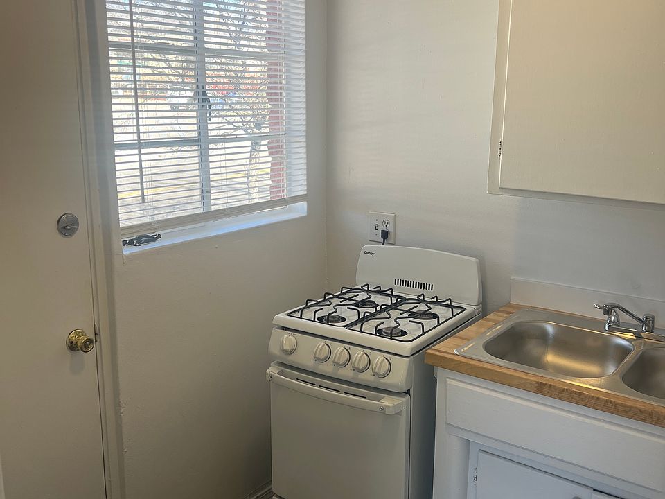 Kitch_08192025