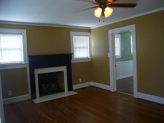 5th image of 7133 Burnett St