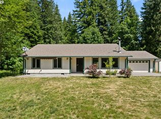 22045 E Pinewood Ln, Rhododendron, OR 97049