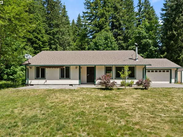 22045 E Pinewood Ln, Rhododendron, OR 97049