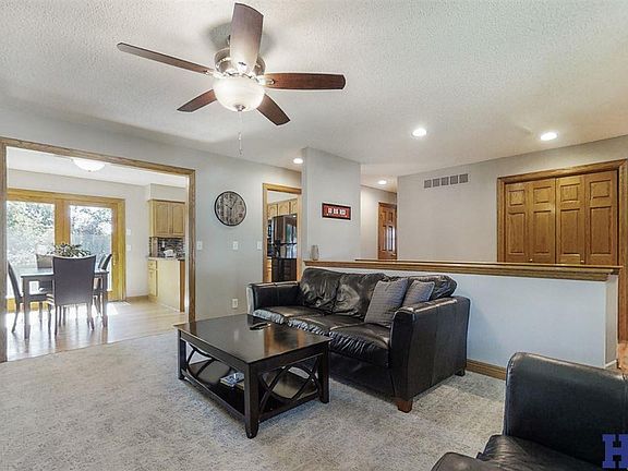 4th image of 5208 Starling Ct