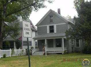 128 SW Clay St, Topeka, KS 66606