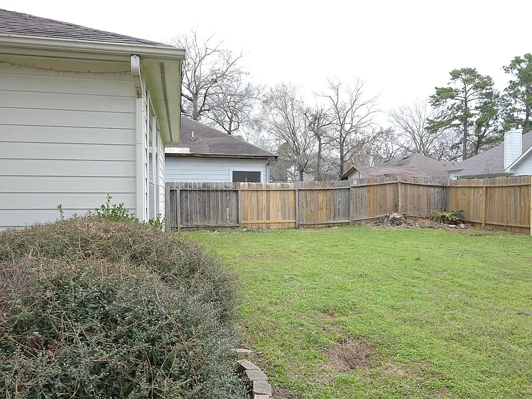 23902 Spring Way Dr — Photo 39