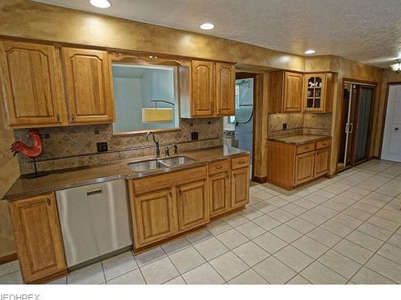 5th image of 5553 Heather Hill Dr