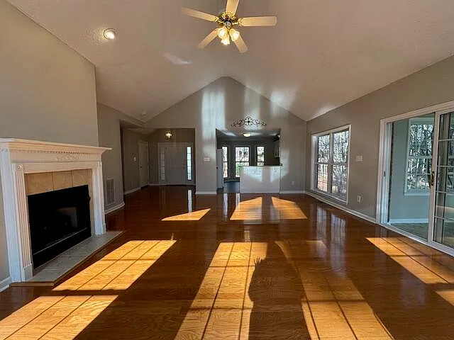 125 Golden Pond Ct — Photo 6
