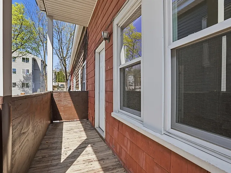 176 Ferry St #3L — Photo 25