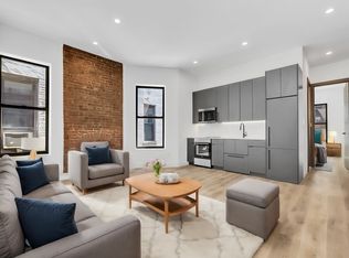314 W 51st St APT 4B, New York, NY 10019