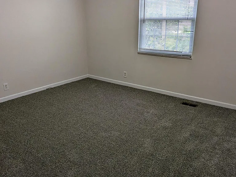 2920 Sheana Way — Photo 10