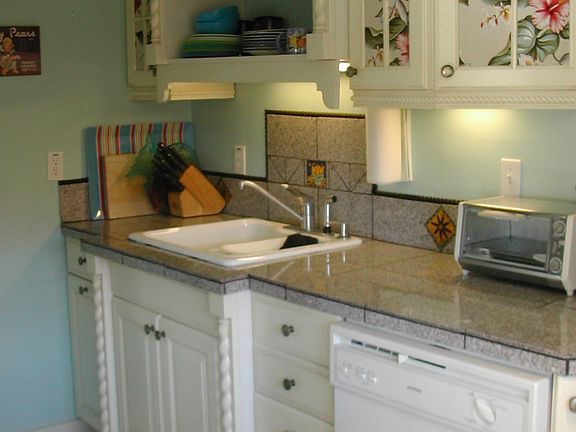 Cottage Kitchen