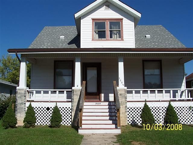 2nd image of 3009 W Main St