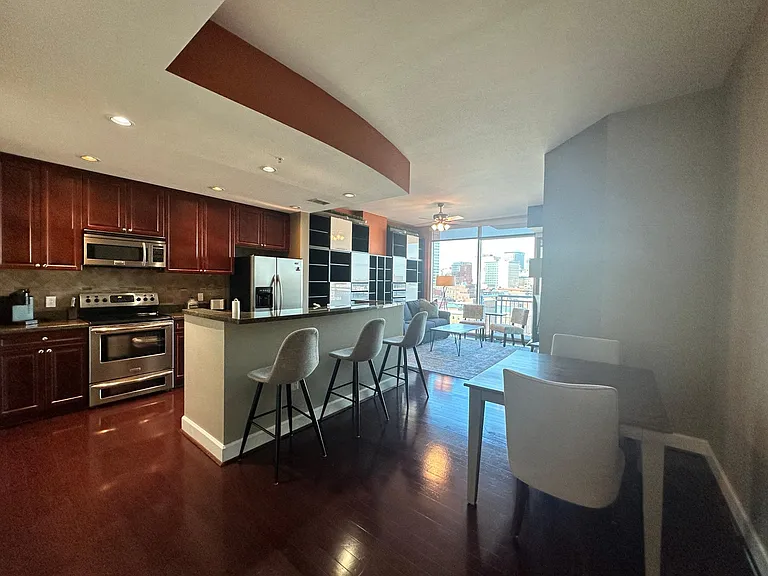 301 Virginia St #1409 — Photo 25