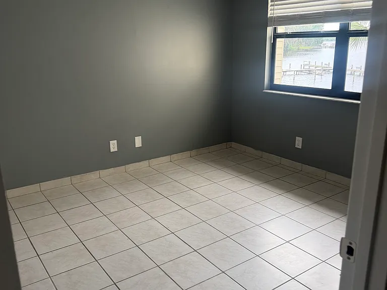 147 Hiawatha Ct E #147 — Photo 10