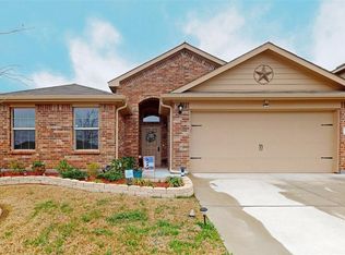 2729 Gains Mill Dr, Fort Worth, TX 76123
