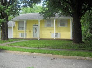 8602 E 93rd Ter, Kansas City, MO 64138