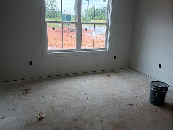 4th image of 1097 30th St