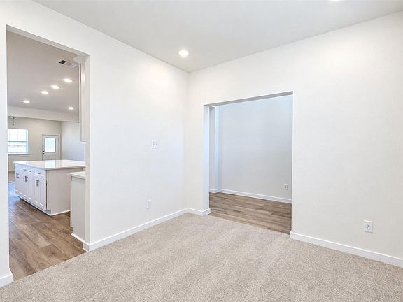 5th image of 8326 Amethyst Valley Ln